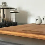 Apartment Mm