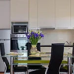 Mm Apartment *