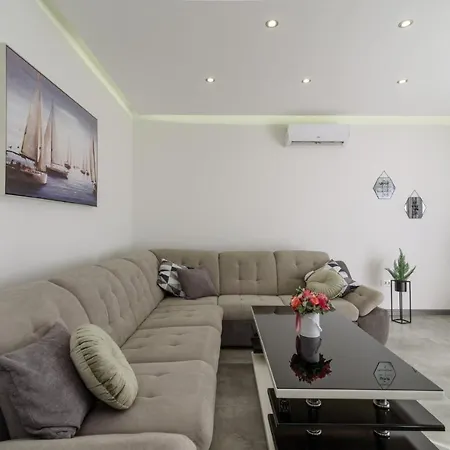 Mm Apartment