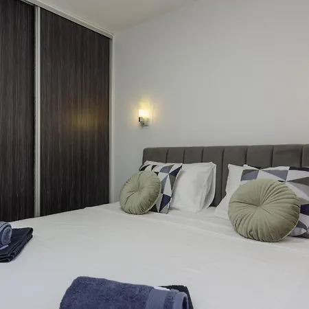 Mm Apartment