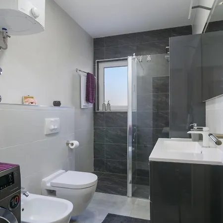 Mm Apartment *