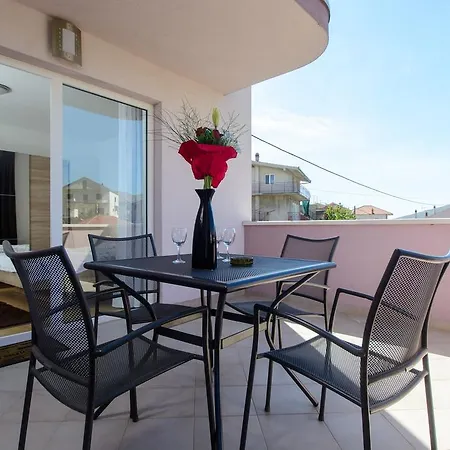 Apartment Mm Trogir